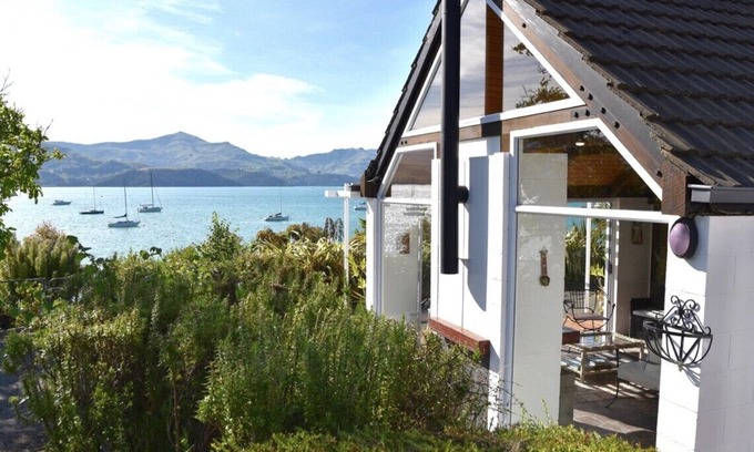 Akaroa Cottage | Anchor in Akaroa - Akaroa Holiday Home