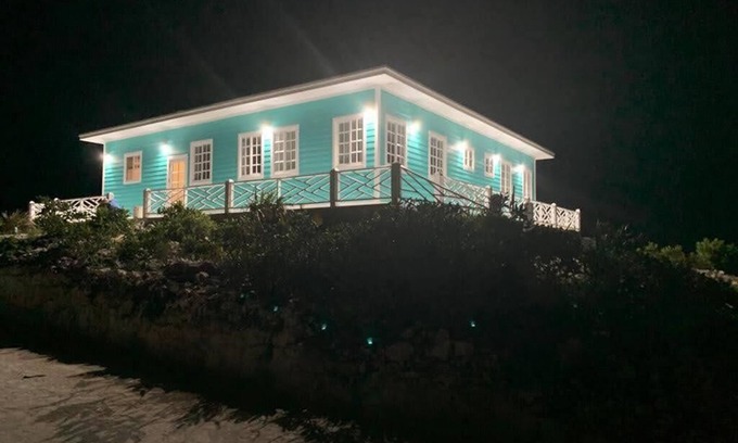 Black Point House | Anchorage Luxury Properties