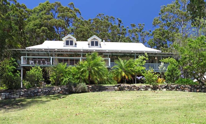 Blueys Beach House | Angophora @ Blueys Beach – Secluded Luxury
