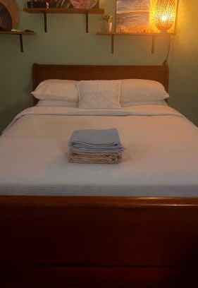 Yaren Apartment | Anibare Bright & Spacious Private Home & Parking