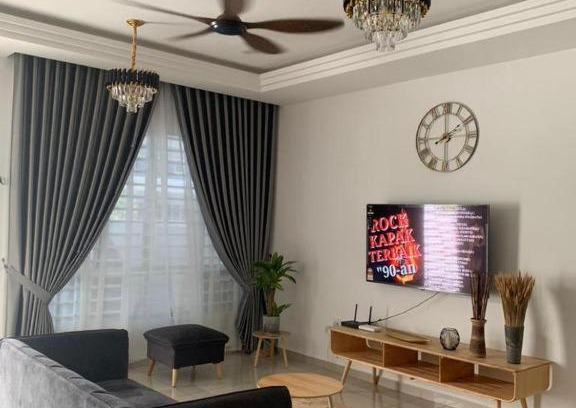 Bandar Sri Sendayan House | Ann Homestay Laman Sendayan