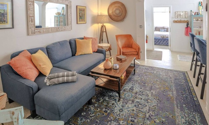 Estate East Street Apartment | Anne's Revenge - The Bonney's Overlook