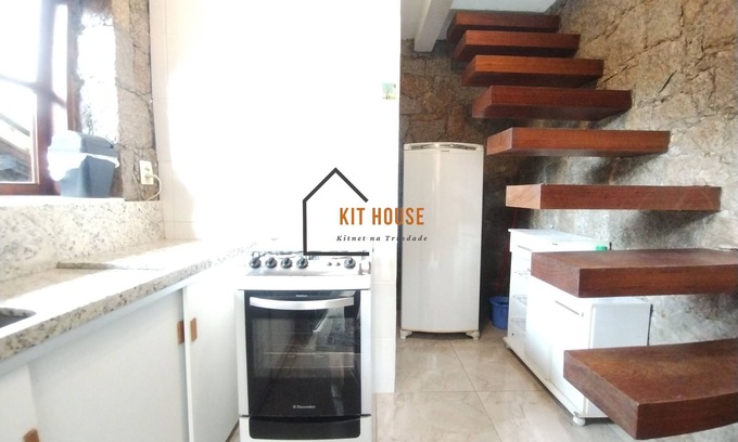 Trindade House | Annex in Trindade, close to UFSC and Vila Romana Shopping Mall