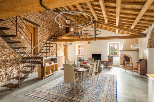 Cori Resort | Antico Borgo Molino 7cento vicino ai Giardini di Ninfa