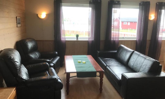 Kafjord Apartment | Anton Antonsens veg 18 Leilighet nr2