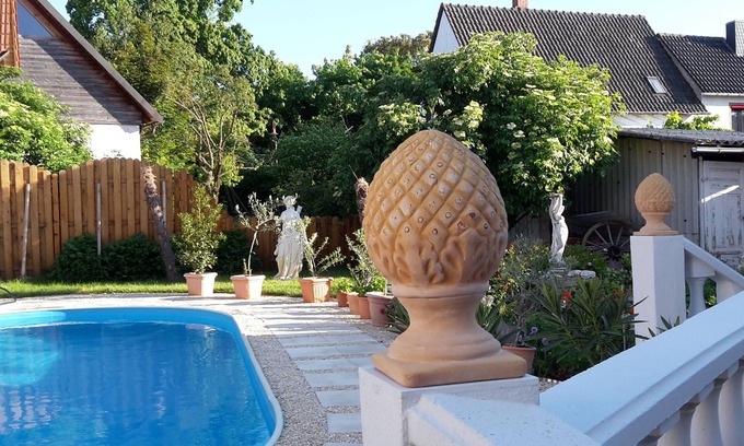 Kirchheim an der Weinstrasse House | Apartment "cornucopia" lovingly furnished in a quiet location