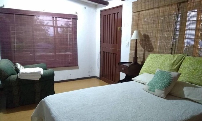 Altos del Rosario Cabin | Apart-study in the middle of nature with a view of Cali and the Valle del Cauca.