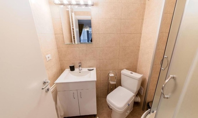 Otopeni Apartment | Apartament Salonic