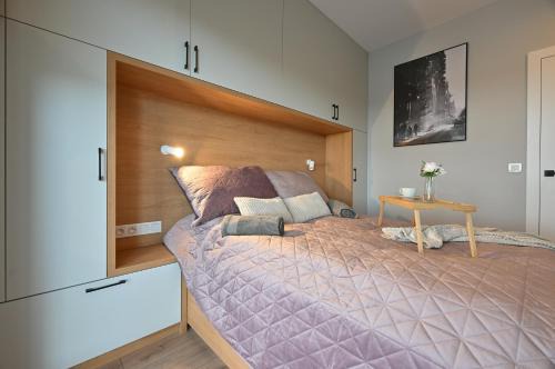 Baluty Apartment | Apartament w stylu Feng Shui na 10 piętrze z widokiem, bezpłatny parking, nowy budynek, dostęp na kod