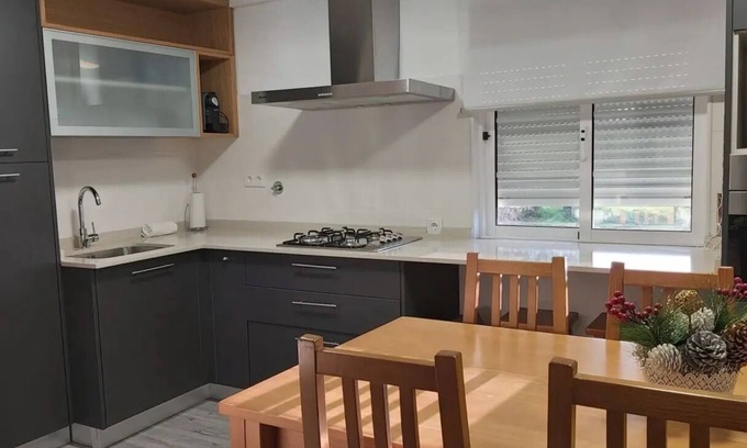 Seia Apartment | Apartamento 4 Quartos - Casas do Castelo - Aldeia da Serra