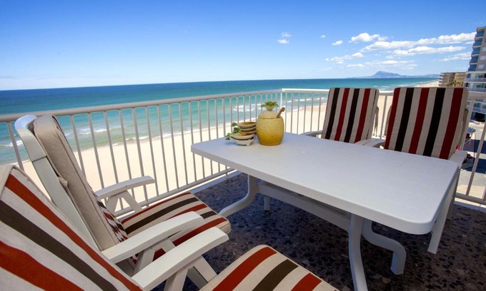 Plaza De La Costera Apartment | Apartamento Bellavista