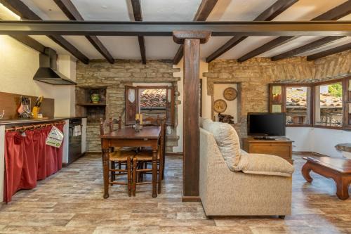 Rupit I Pruit Apartment | Apartamento Can Lo 2