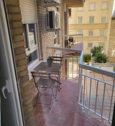 Jaen Apartment | Apartamento de 3 dormitorios Jardinillos Centro