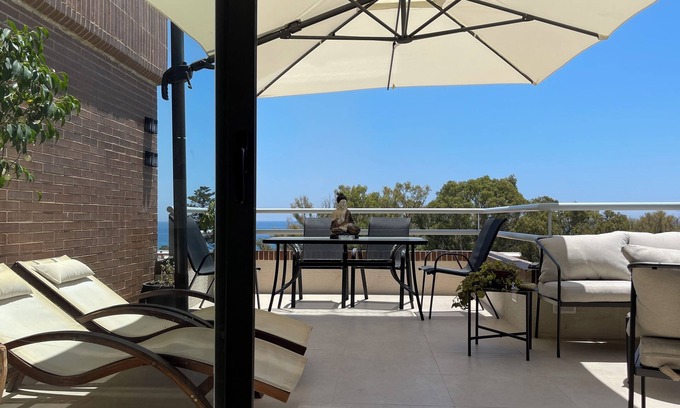 Pedregalejo Apartment | Apartamento en la Playa de Málaga Junto a los Baños del Carmen