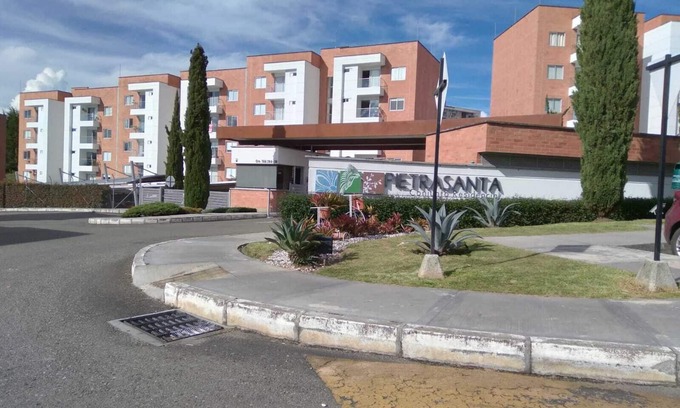 San Antonio de Pereira Apartment | Apartamento en San Antonio, Rionegro Serca al Parte, Aeropuerto Jose Maria Cordo