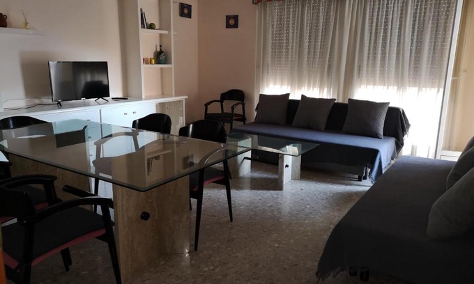 Castello de la Plana Apartment | Apartamento la luna