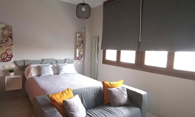 Parque Alcosa Apartment | Apartamento Fibes y Congresos