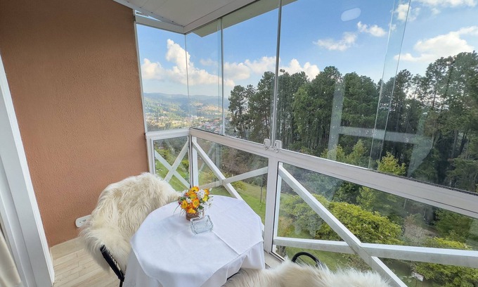 Jardim Sumare Apartment | Apartamento Sobre as Nuvens