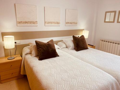 Alcaniz Apartment | Apartamentos Alcañiz, Blanca