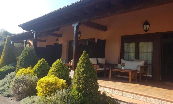 Avin Apartment | Apartamentos El Pedrayu