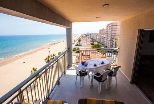 Plaza De La Costera Apartment | Apartamentos Guillem