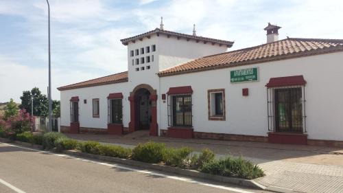 Aliseda Apartment | Apartamentos Turísticos - Hostal Los Alisos