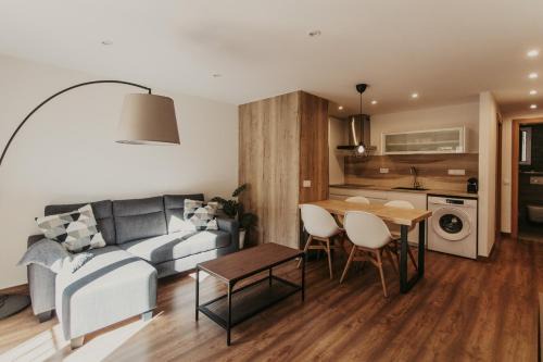 Campdevanol House | Apartaments 7Gorgs