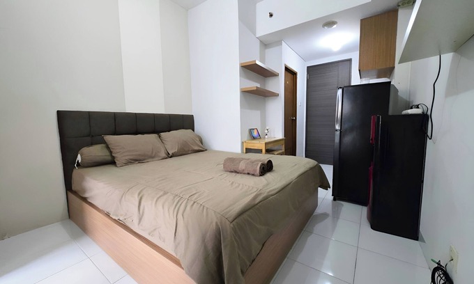 Serpong Apartment | apartemen amazana strategic serpong cozy,cheapset,gym & pool,wifi