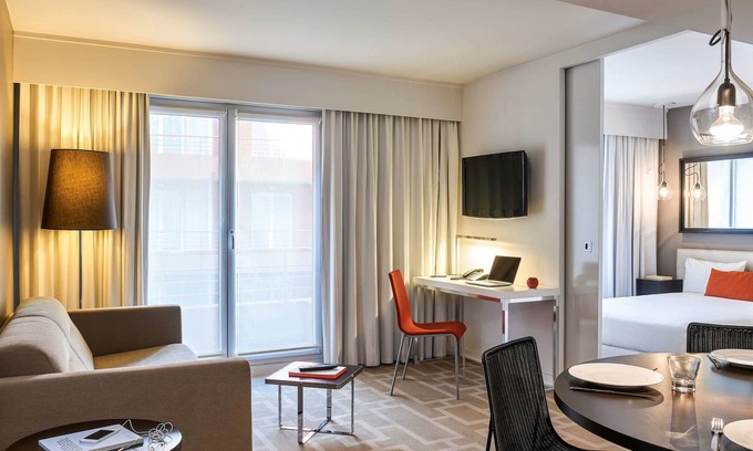 Riquier House | Aparthotel Adagio Nice Centre