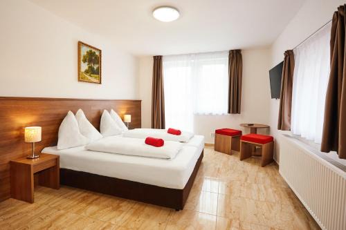 Zelezna Ruda Resort | Apartmány Nad Rybníkem