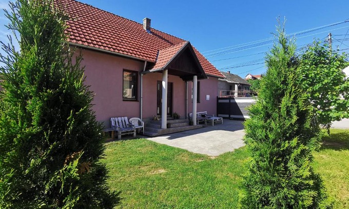 Vrdnik Apartment | Apartmani La Grande Motte