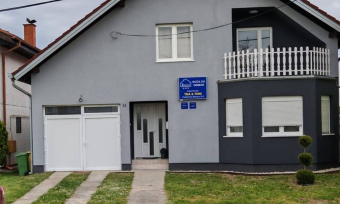 Slavonski Brod Apartment | Apartmani Tea i Toni - Apartment Tea