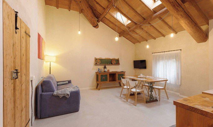 Valeggio sul Mincio Apartment | Apartment 'Il Bozzolo Boutique Mirabolano' where Relaxation meets Design