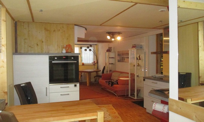 Niefern Apartment | Apartment 012 between Stuttgart and Karlsruhe directly on the highway