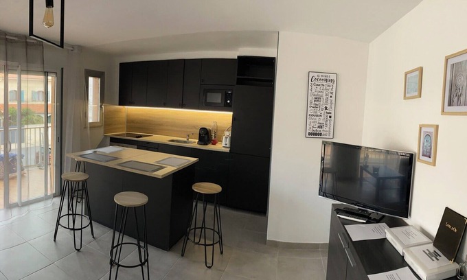 Carnon-Plage Apartment | Apartment 15 m from the beach-special reduction julliet 2025