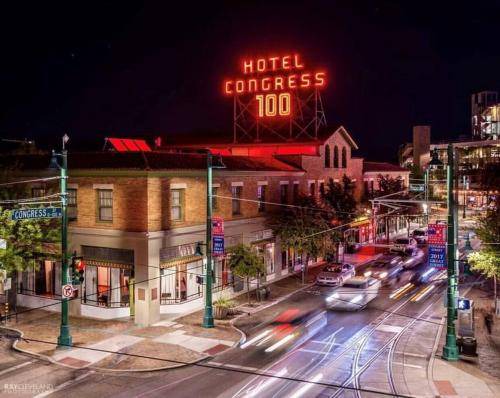 Tucson Apartment | Apartment ∙ 3 bedrooms ∙ 10 guests