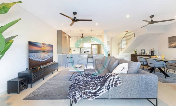 Fannie Bay Apartment | Apartment ∙ 4 bedrooms ∙ 8 guests