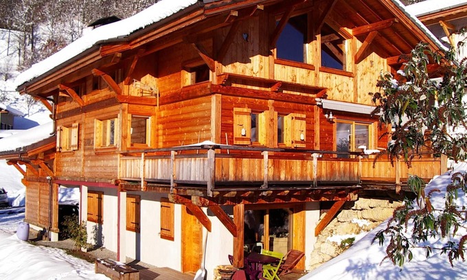 Verchaix Apartment | Apartment 4 *, wood stove, 2 bedrooms, 4-5 persons in cottage
