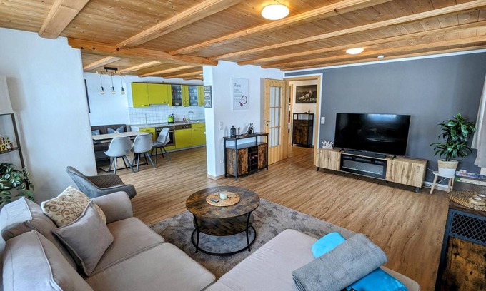 Oberreute Apartment | Apartment 'Alpenblick Dorner' with Mountain View, Private Terrace and Wi-Fi