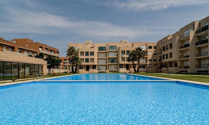 Apulia Apartment | Apartment 'Apuliamar' with Shared Pool, Shared Garden and Wi-Fi