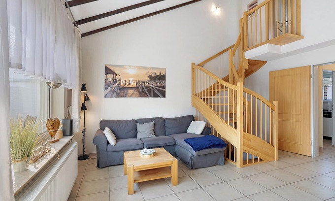 Elleringhausen Apartment | Apartment 'Auszeit' with Mountain View, Balcony and Wi-Fi