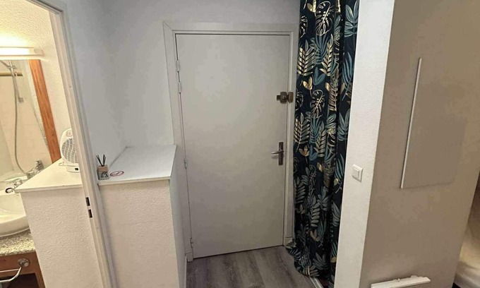 Ax-les-Thermes Apartment | Apartment Ax 3 domaines resort