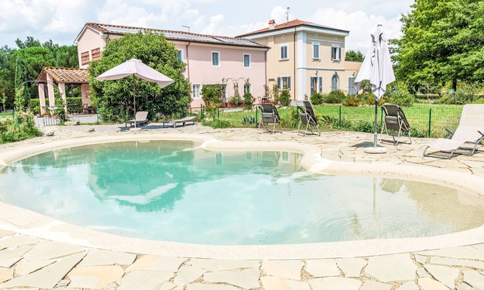 Fucecchio Apartment | Apartment Azalea by Interhome