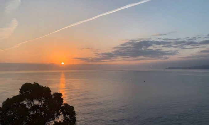 Lastres Apartment | Apartment 'Balcón' with Sea View and Wi-Fi