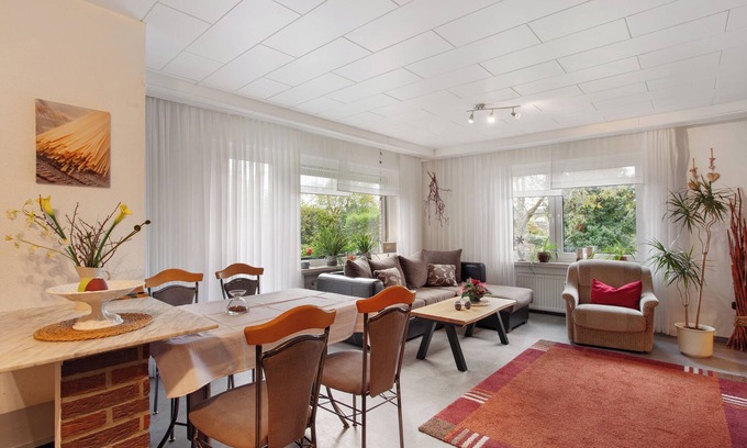 Usseln Apartment | Apartment 'Birkenhauer' with Shared Terrace, Shared Garden and Wi-Fi