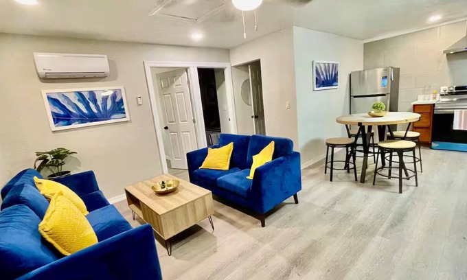 El Paso Apartment | Apartment C, Restful,Cozy, close Sunland Park Mall