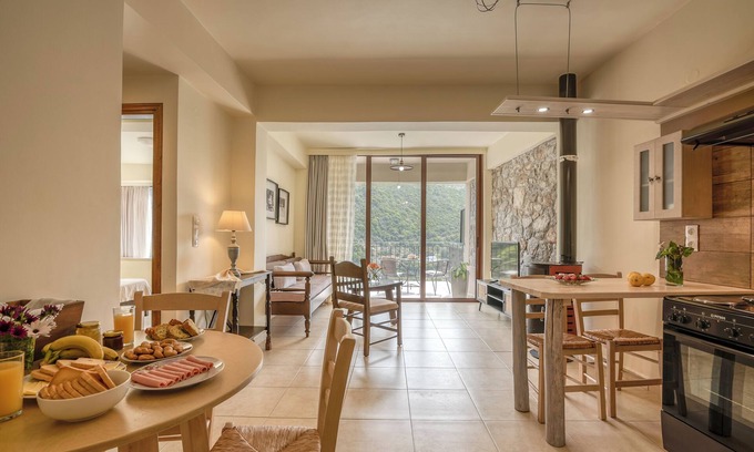 Livadia Apartment | Apartment Chrysi - Luxury apartment with sea and valley view