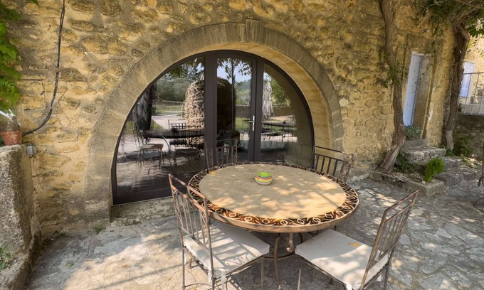 Montredon House | Apartment Cucuron - 2 bedrooms
