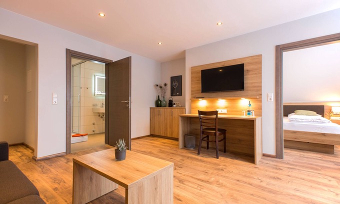 Haslach im Kinzigtal Apartment | Apartment 5 with Balcony and Wi-Fi