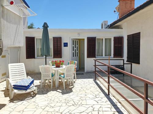Silo Apartment | Apartment Devcic